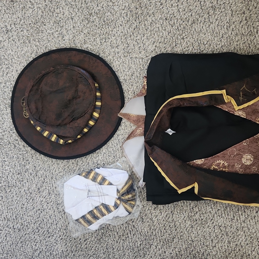 Spirit Steampunk Costume - Picture 8 of 10